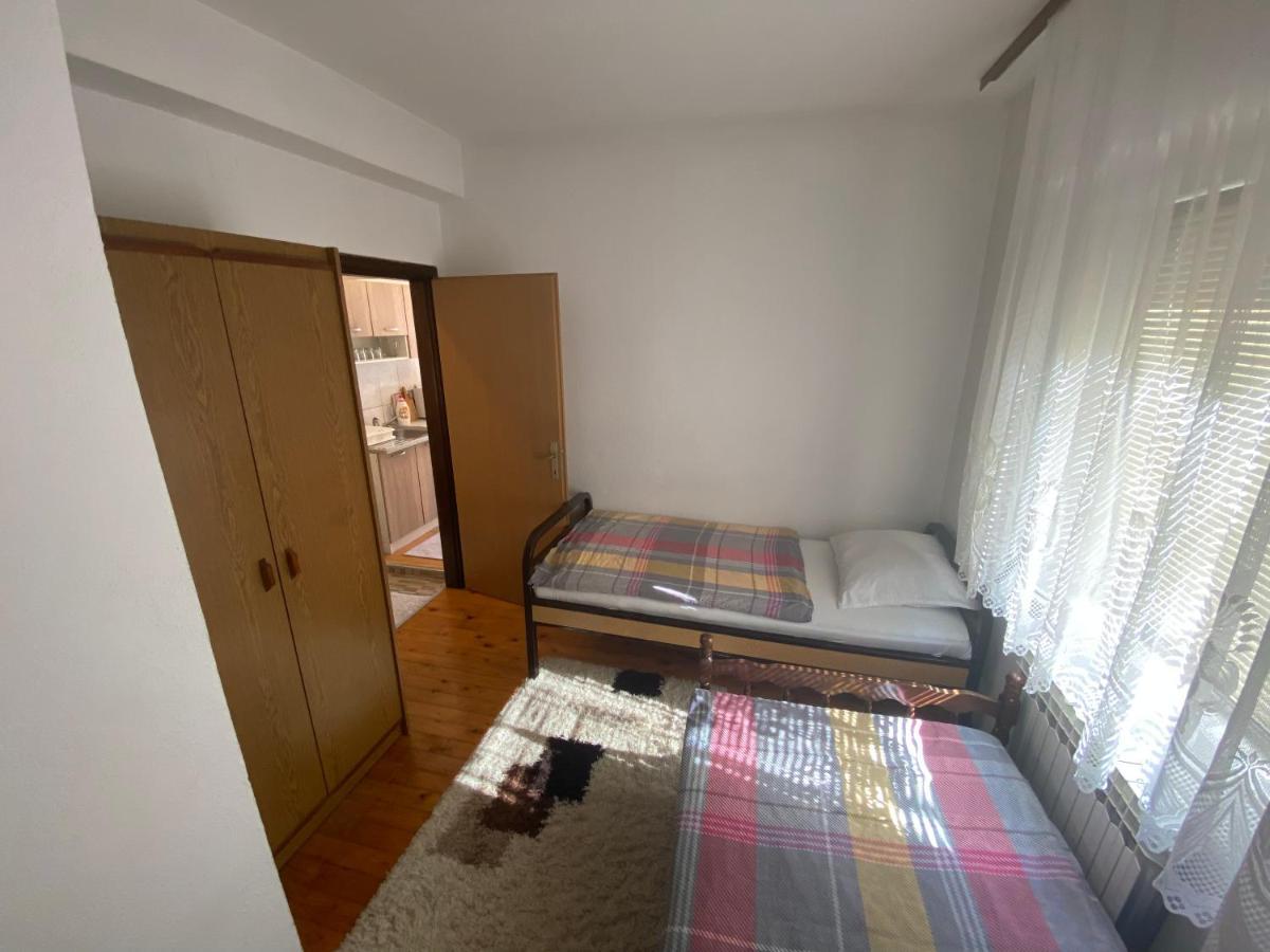 Lav Apartments Bihac Exterior photo